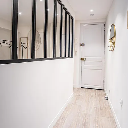 Elegant Center Cathedral