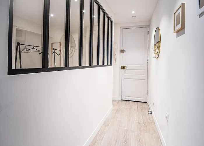 Elegant Center Cathedral