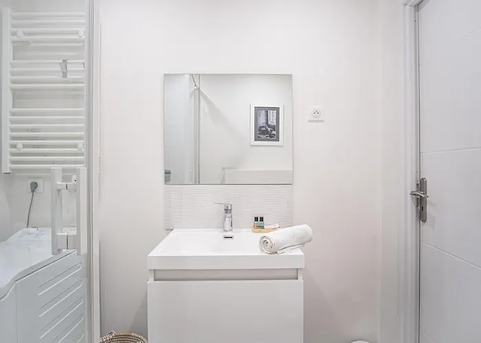 Elegant Center Cathedral